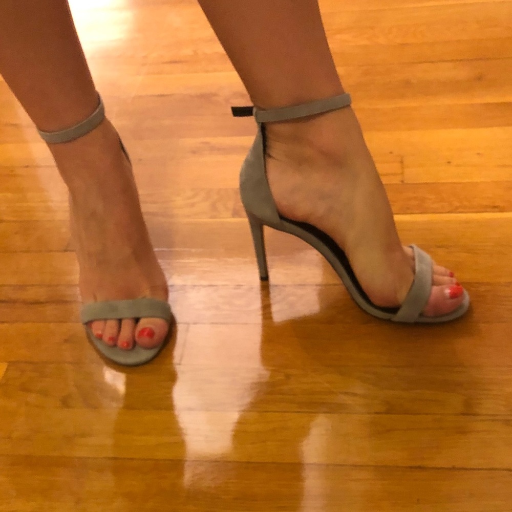 Zara never been worn suede heels